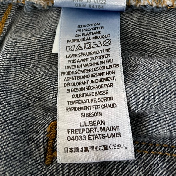 L.L. Bean Classic Fit Jeans, Blue, Women Size 16 M/T - Picture 5 of 12